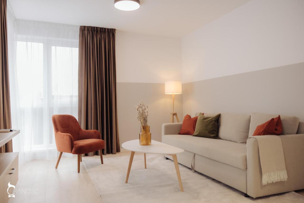Zen Garden Apartments クルージュ＝ナポカ エクステリア 写真