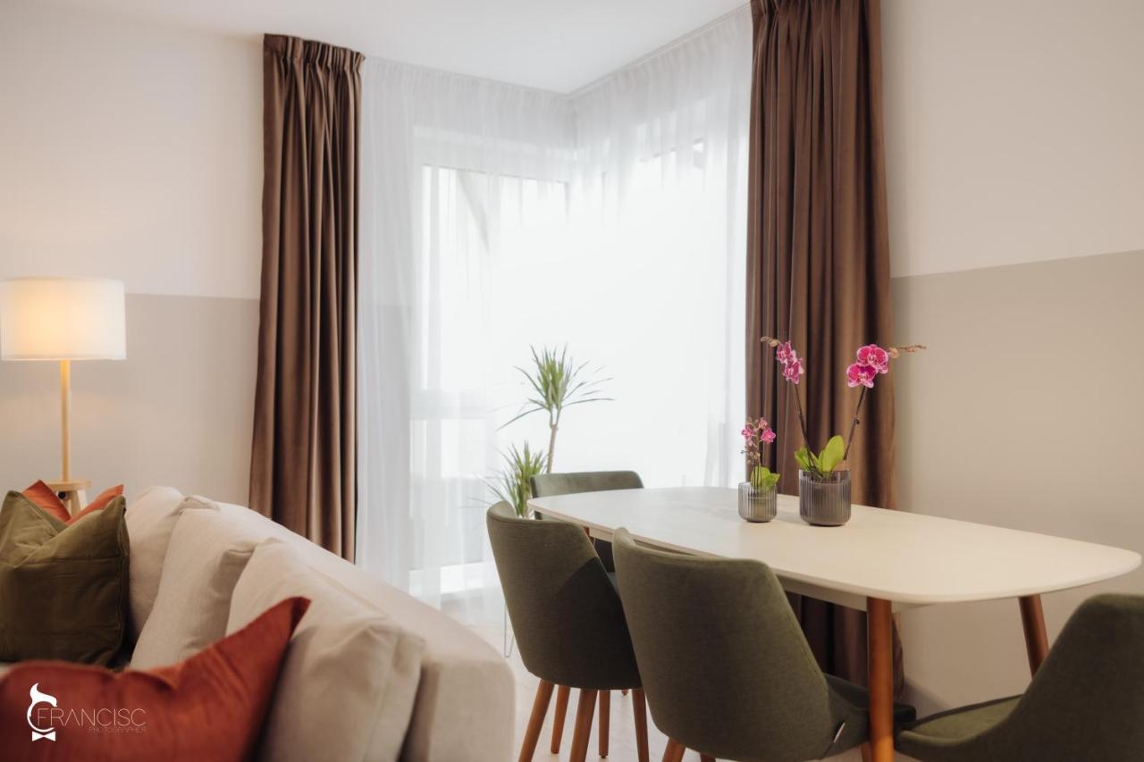 Zen Garden Apartments クルージュ＝ナポカ エクステリア 写真