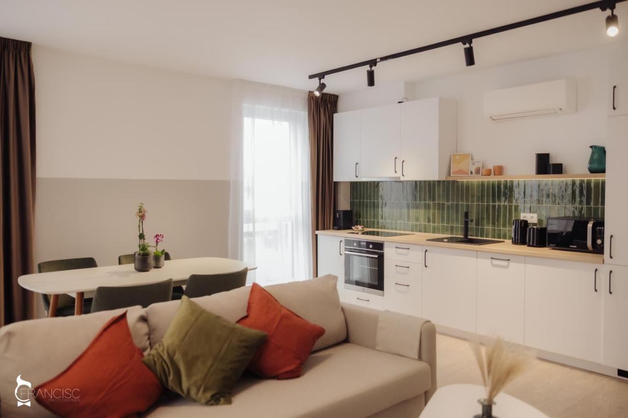 Zen Garden Apartments クルージュ＝ナポカ エクステリア 写真