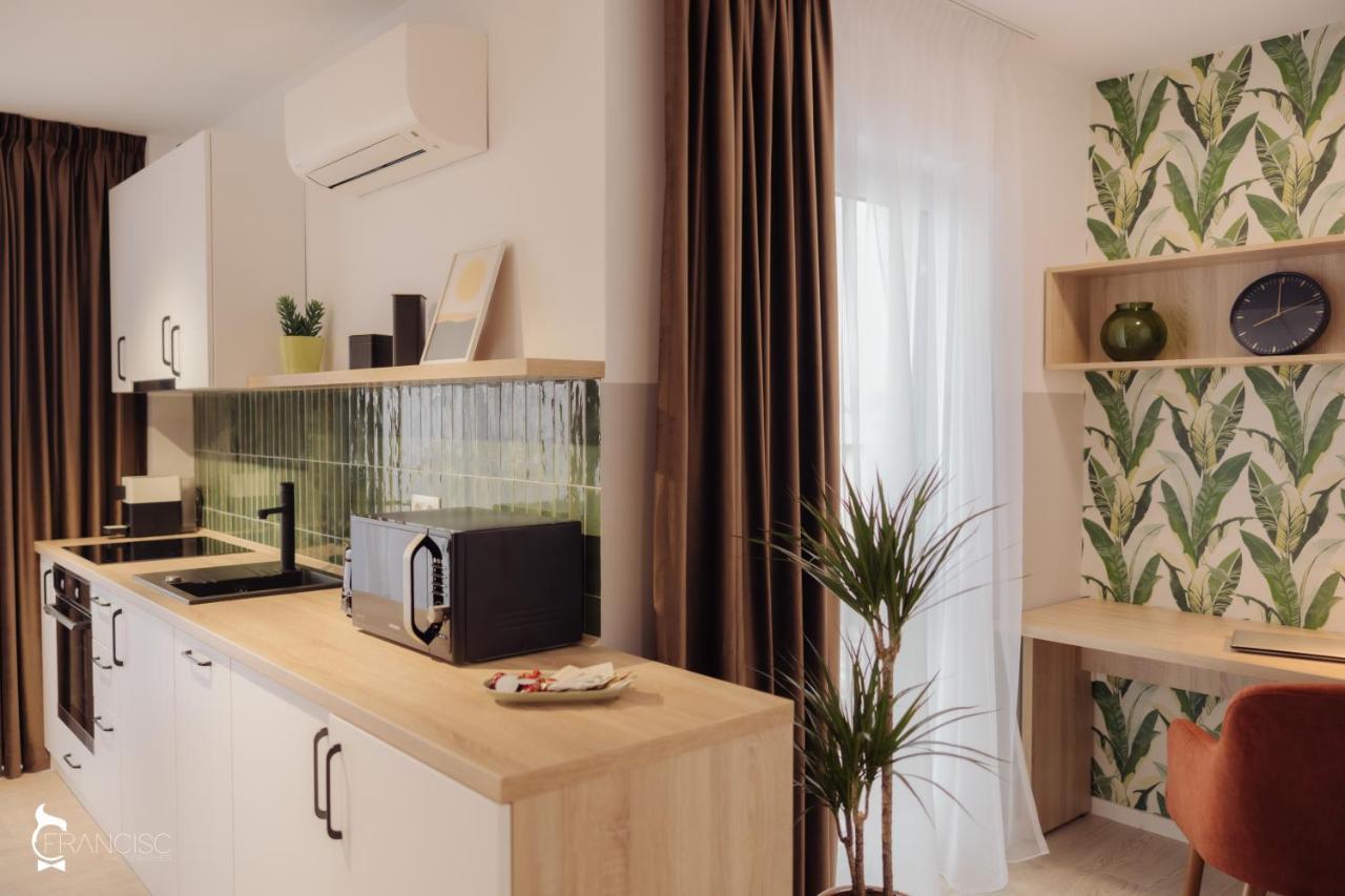 Zen Garden Apartments クルージュ＝ナポカ エクステリア 写真