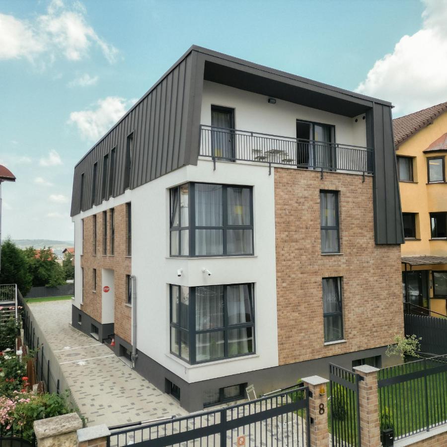 Zen Garden Apartments クルージュ＝ナポカ エクステリア 写真